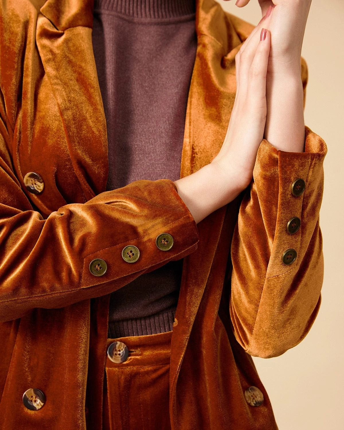 The Collared Double-breasted Velvet Blazer 2 The Collared Double-breasted Velvet Blazer - Image 2