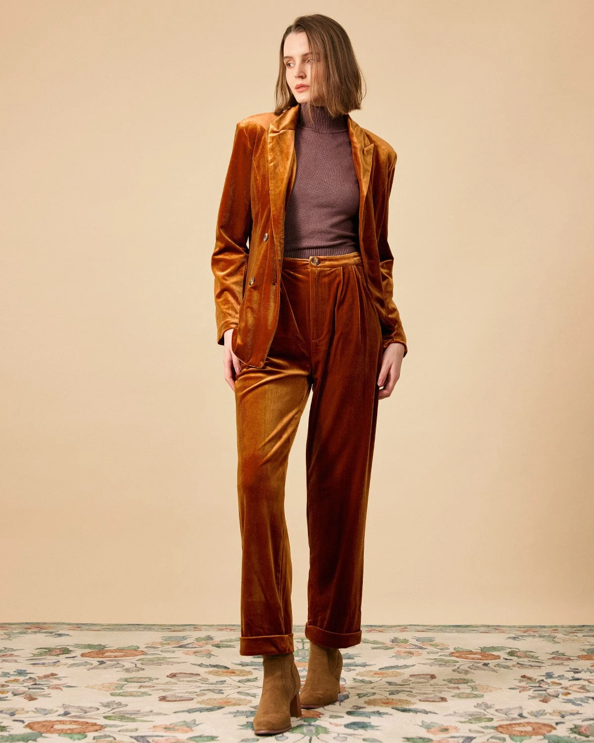 The Collared Double-breasted Velvet Blazer 3 The Collared Double-breasted Velvet Blazer - Image 3