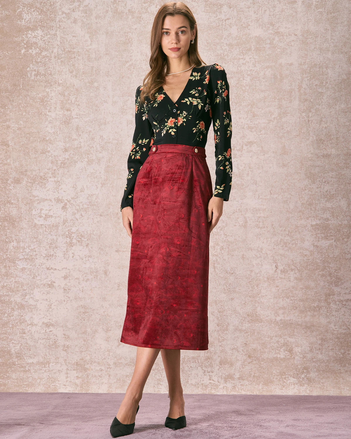 The Wine Red Split Hem Velvet Midi Skirt 5 The Wine Red Split Hem Velvet Midi Skirt - Image 5