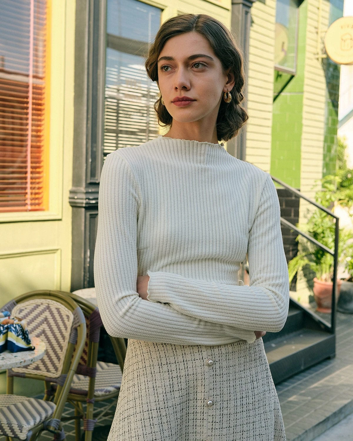 The Solid Mock Neck Slim Fit Tee 1 The Solid Mock Neck Slim Fit Tee