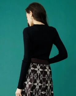 The Slim-Fitting Cutout Knit Top 12 The Slim-Fitting Cutout Knit Top -Outlet Dress Mix Up Store knit tops the slim fitting cutout knit top 36306460541141