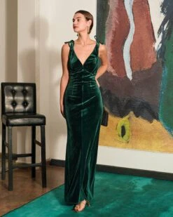 The Velvet Chain Strap Bodycon Maxi Dress -Outlet Dress Mix Up Store maxi dresses the velvet chain strap bodycon maxi dress 38527109267669