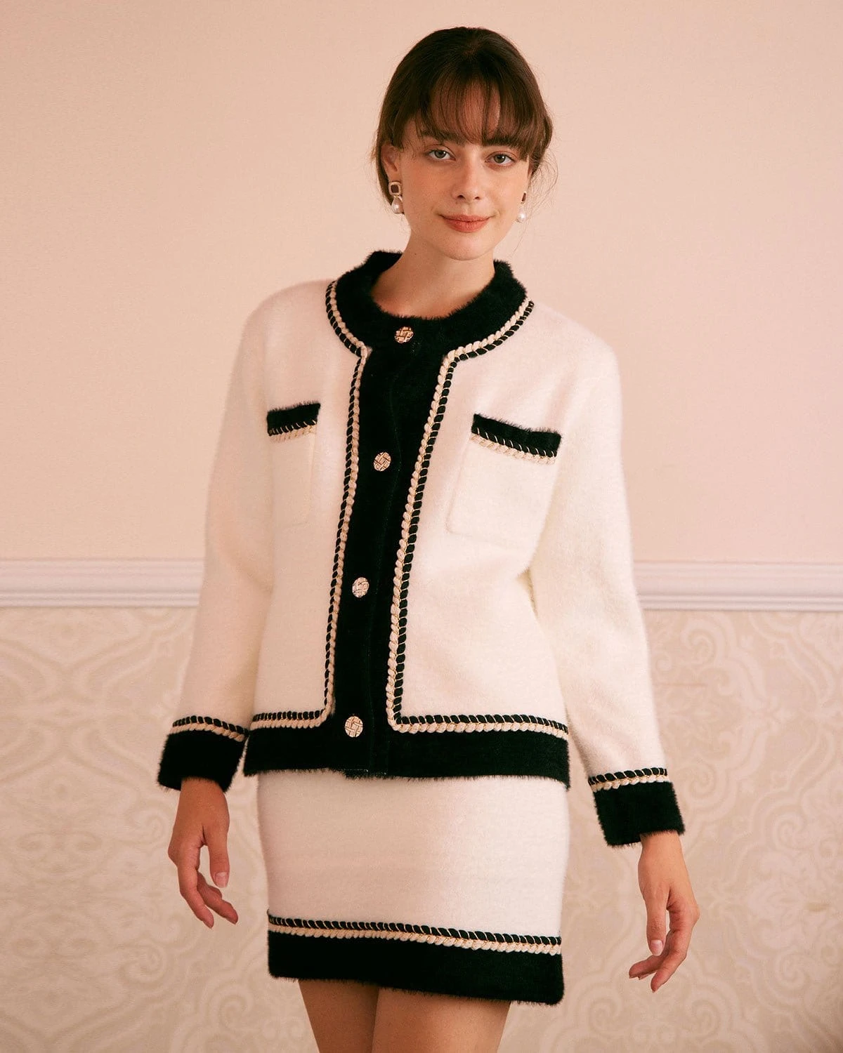 The Beige Round Neck Colorblock Cardigan 1 The Beige Round Neck Colorblock Cardigan