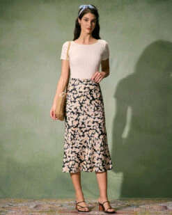 The Beige Round Neck Textured Knit Tee -Outlet Dress Mix Up Store the beige round neck textured tee tops nw41id