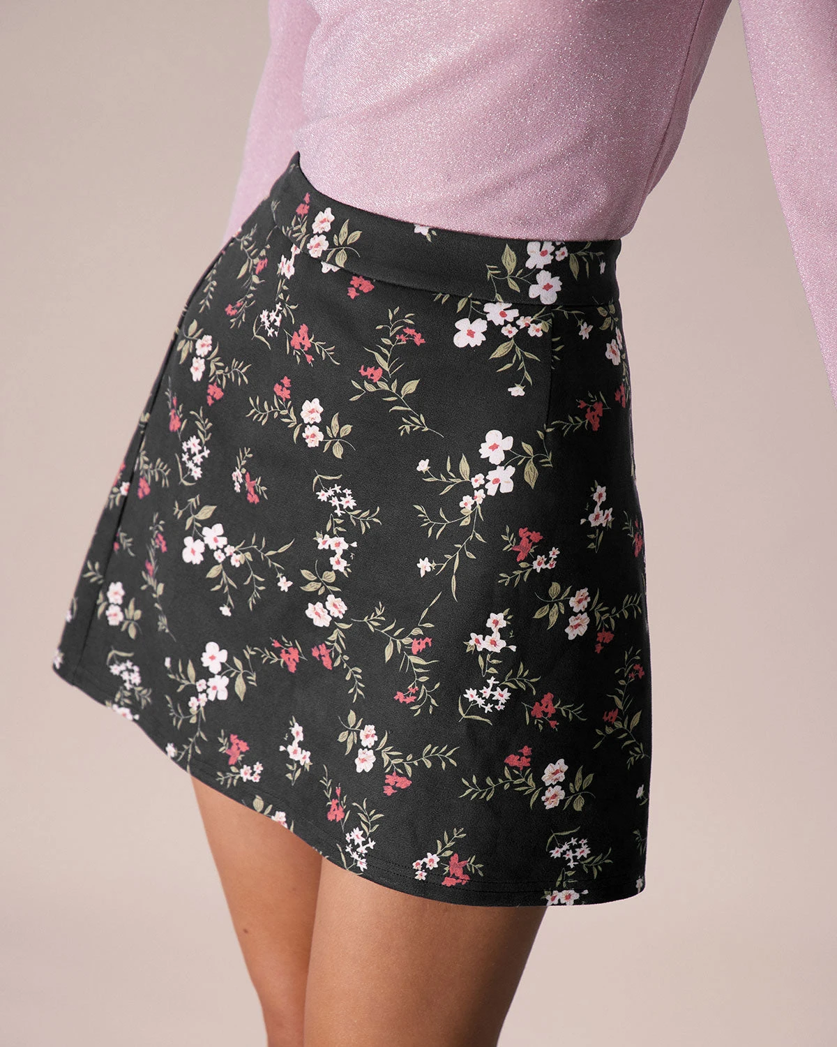 The Black High Waisted Floral Print Mini Skirt 2 The Black High Waisted Floral Print Mini Skirt - Image 2