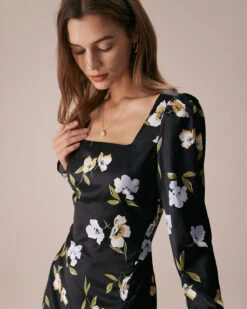 The Black Square Neck Floral Slit Midi Dress -Outlet Dress Mix Up Store the black square neck floral midi dress dresses 4mfrtw