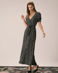 The Black V Neck Floral Puff Sleeve Maxi Dress -Outlet Dress Mix Up Store the black v neck puff sleeve maxi dress dresses cf2l8i