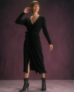 The Black V Neck Tie Wrap Knit Midi Dress -Outlet Dress Mix Up Store the black wrap knit midi dress dresses 2optwj