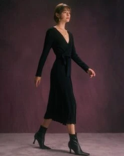 The Black V Neck Tie Wrap Knit Midi Dress -Outlet Dress Mix Up Store the black wrap knit midi dress dresses 5fxjaf