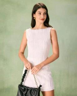 The White Boat Neck Water Ripple Textured Tank Top -Outlet Dress Mix Up Store the boat neck water ripple textured tank top tops dgkv6z