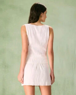 The White Boat Neck Water Ripple Textured Tank Top -Outlet Dress Mix Up Store the boat neck water ripple textured tank top tops xzlseb