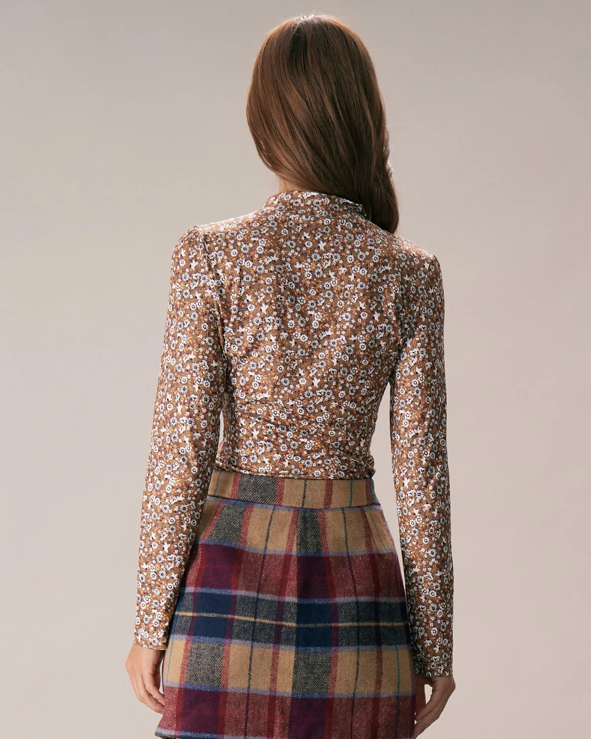 The Brown Mock Neck Floral Daisy Print Tee 5 The Brown Mock Neck Floral Daisy Print Tee - Image 5