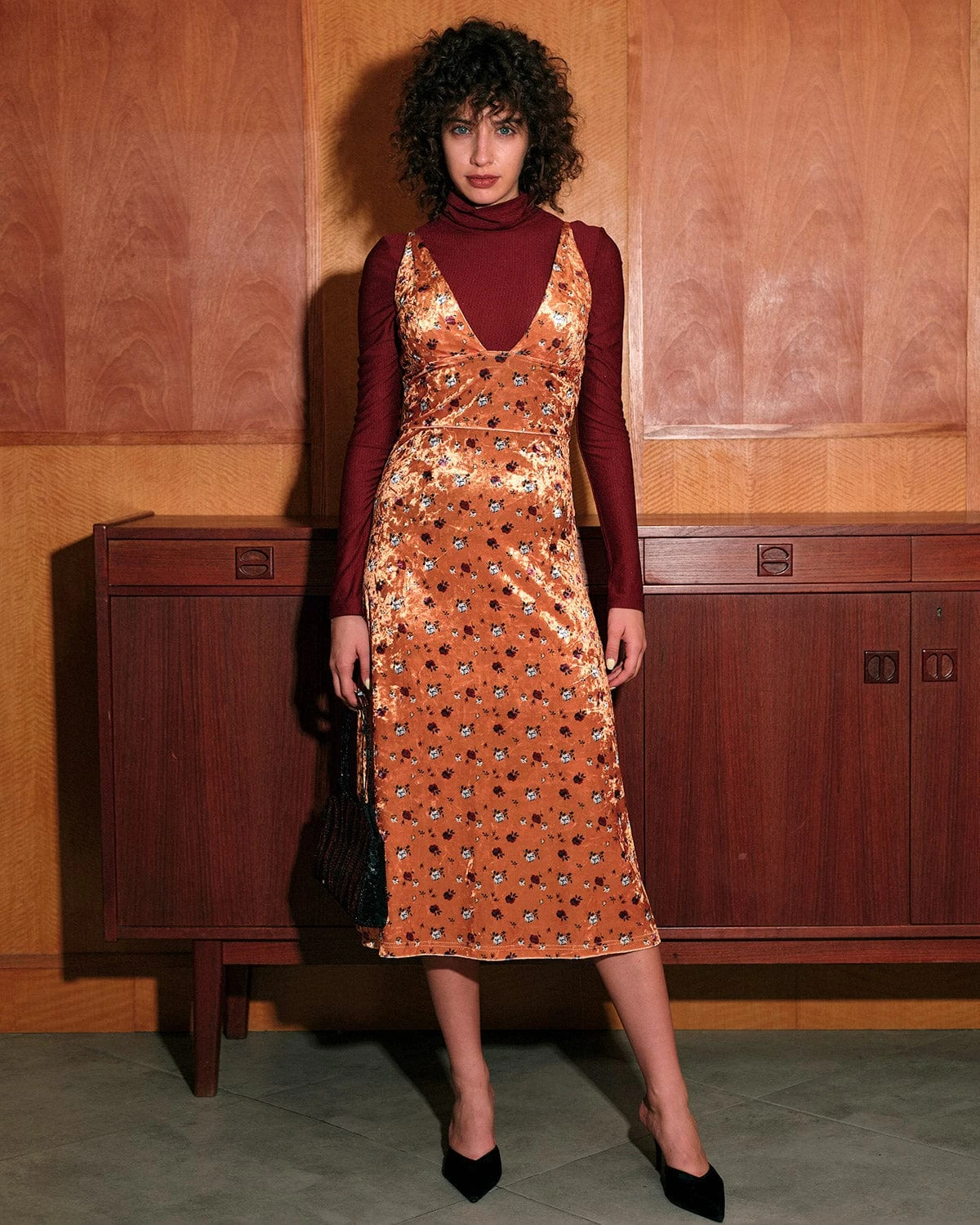 The Floral Printed Velvet Sling Midi Dress 1 The Floral Printed Velvet Sling Midi Dress