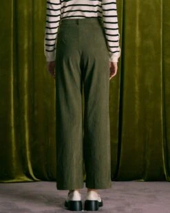 The Green Button Corduroy Wide Leg Pants -Outlet Dress Mix Up Store the green corduroy wide leg pants bottoms oli3lo