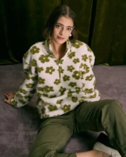 The Green Floral Half Zip Fleece Sweatshirt -Outlet Dress Mix Up Store the green half zip fleece sweatshirt tops wfx9yh