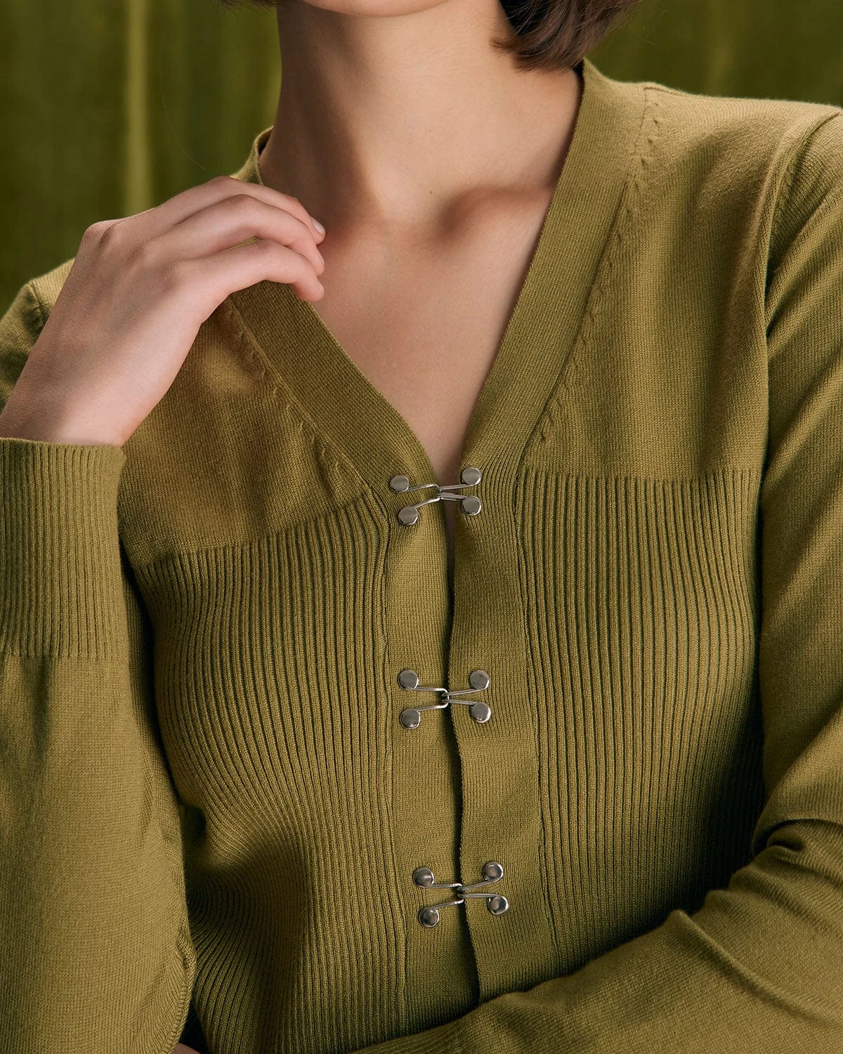 The Green V Neck Long Sleeve Knit Cardigan 3 The Green V Neck Long Sleeve Knit Cardigan - Image 3