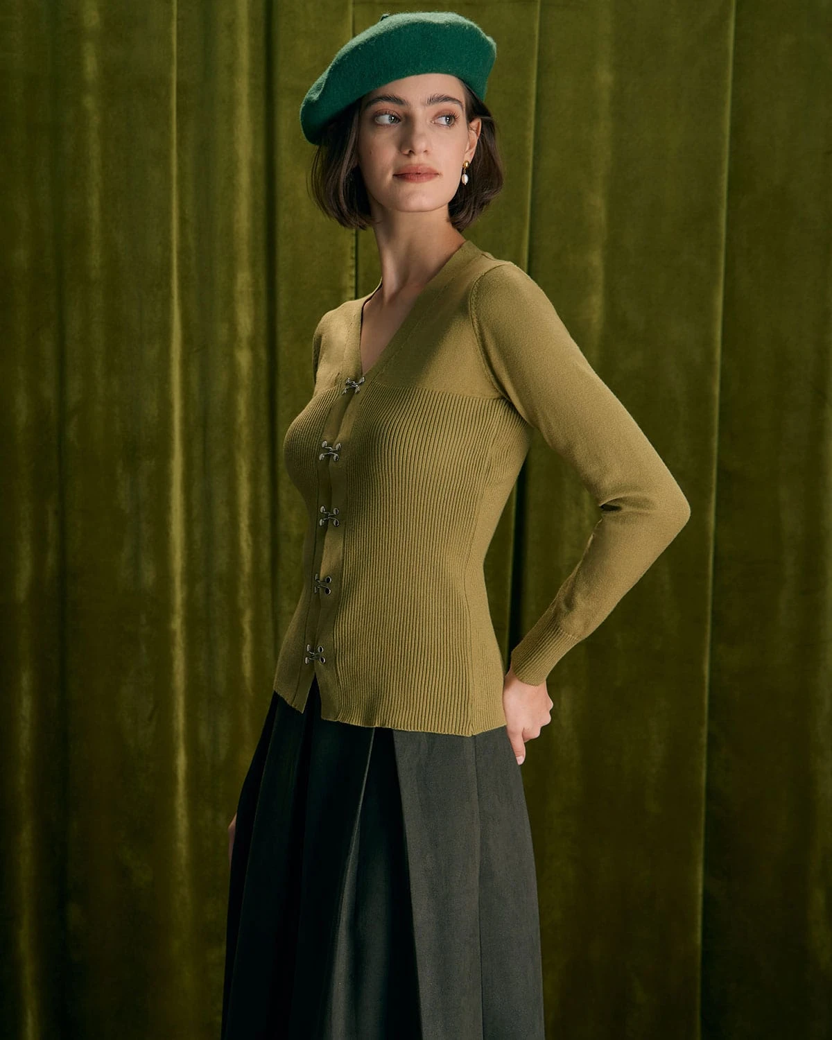 The Green V Neck Long Sleeve Knit Cardigan 5 The Green V Neck Long Sleeve Knit Cardigan - Image 5