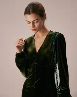 The Green V Neck Button Velvet Midi Dress -Outlet Dress Mix Up Store the green v neck velvet slit dress dresses 0ypfe3