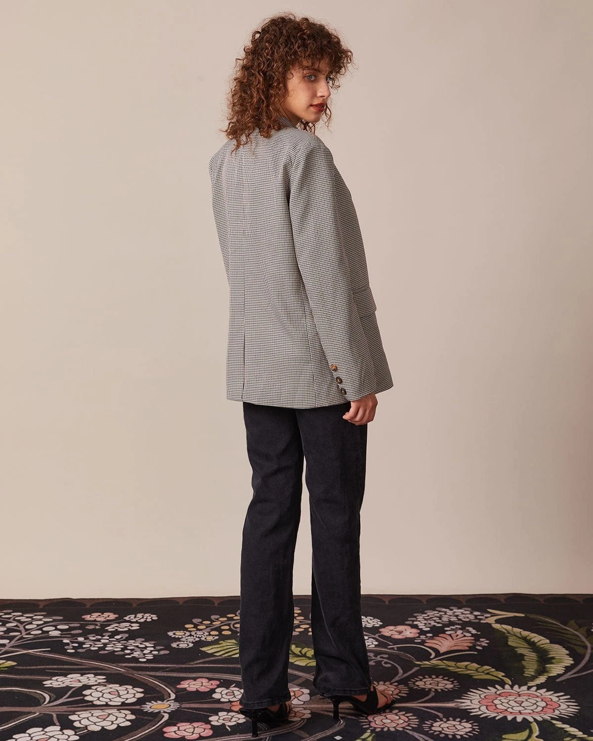 The Coffee Lapel Houndstooth Button Blazer 5 The Coffee Lapel Houndstooth Button Blazer - Image 5