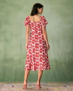 The Red Square Neck Floral Ruched Midi Dress 13 The Red Square Neck Floral Ruched Midi Dress -Outlet Dress Mix Up Store the red square neck floral ruched midi dress dresses 57kqdk