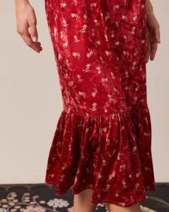 The Red Square Neck Floral Velvet Midi Dress -Outlet Dress Mix Up Store the red square neck velvet midi dress dresses wgiwef 735387