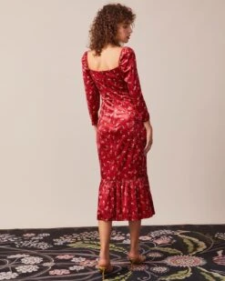 The Red Square Neck Floral Velvet Midi Dress -Outlet Dress Mix Up Store the red square neck velvet midi dress dresses zxla3r 215612