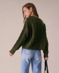 The Green Round Neck Button Shoulder Sweater -Outlet Dress Mix Up Store the round neck button shoulder sweater tops tqk1xk
