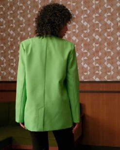 The Solid V Neck Button-up Blazer 11 The Solid V Neck Button-up Blazer -Outlet Dress Mix Up Store the solid color v neck blazer outerwear vcqlzp