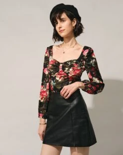 The Black Square Neck Floral Satin Blouse -Outlet Dress Mix Up Store the square neck floral blouse black tops 8kyltz 521957