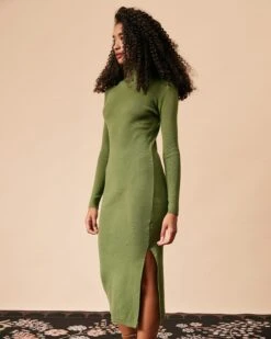The Green Solid Turtleneck Long Sleeve Knit Dress -Outlet Dress Mix Up Store the turtleneck knit dress dresses dhwqch