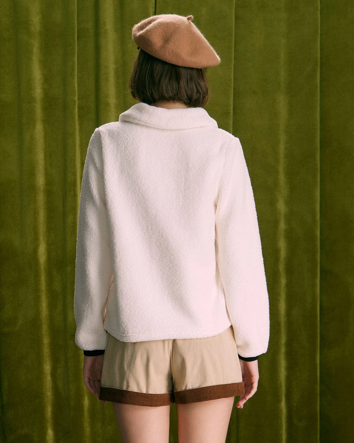 The Beige V Neck Spliced Teddy Sweatshirt 5 The Beige V Neck Spliced Teddy Sweatshirt - Image 5