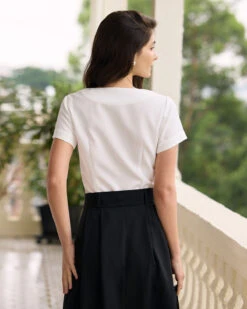 The White V Neck Button Shirt -Outlet Dress Mix Up Store the white v neck button shirt tops le1nem